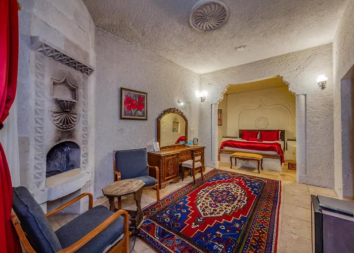 Onur Cave Cappadocia Hotel *